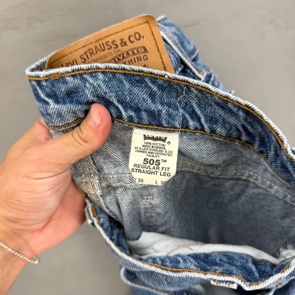Vintage Levi's 505 Regular Fit Straight Leg Jeans Blue Faded Orange Tab 34 x 30